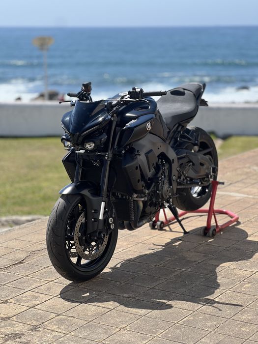 Yamaha MT-10 c/ garantia até 05/2028