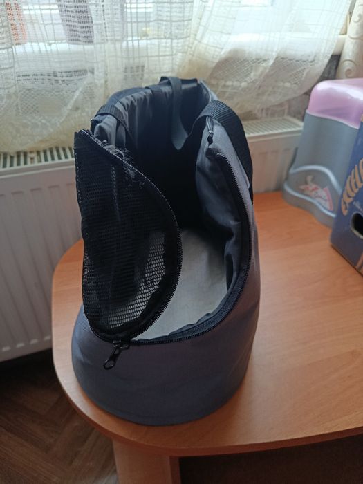 Переносна для котів