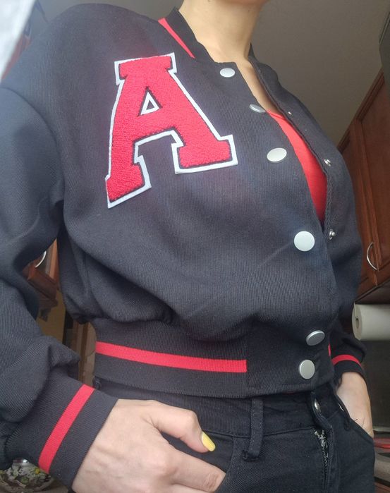 Nowa bejsbolówka bluza S