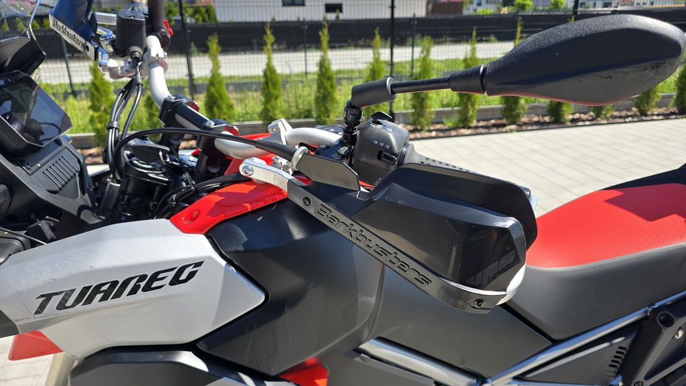 Aprilia Tuareg 660