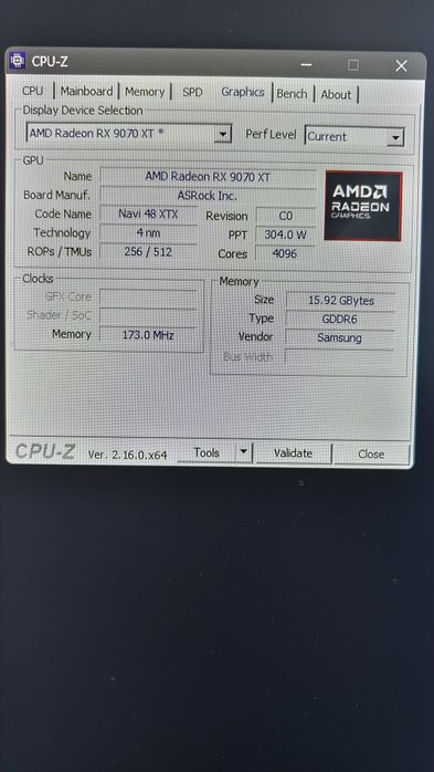 Ryzen 7700 / 9070XT / 32GB RAM (Gwarancja)