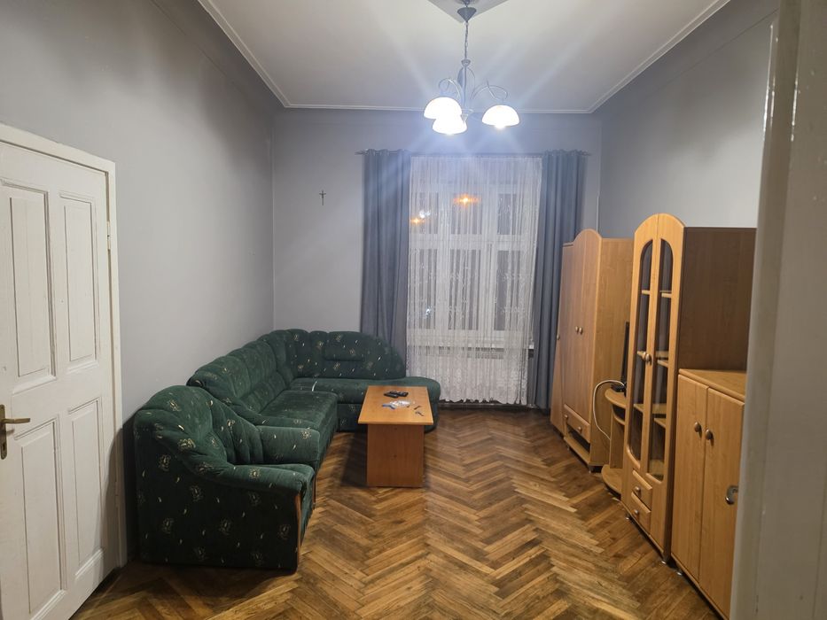 Trzy pokoje 90 m ul 1 Maja