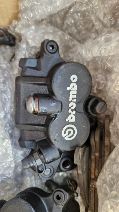 Bomba Travões Brembo, usada em bom estado, para Mota BMW GS800