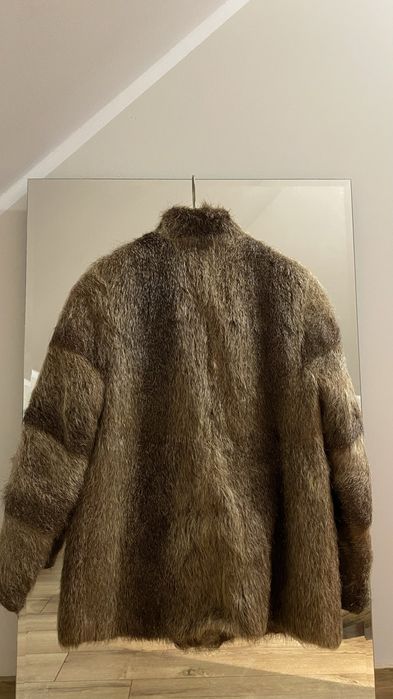 Ciepłe naturalne futro brązowe lubelskie zakłady futrzarskie