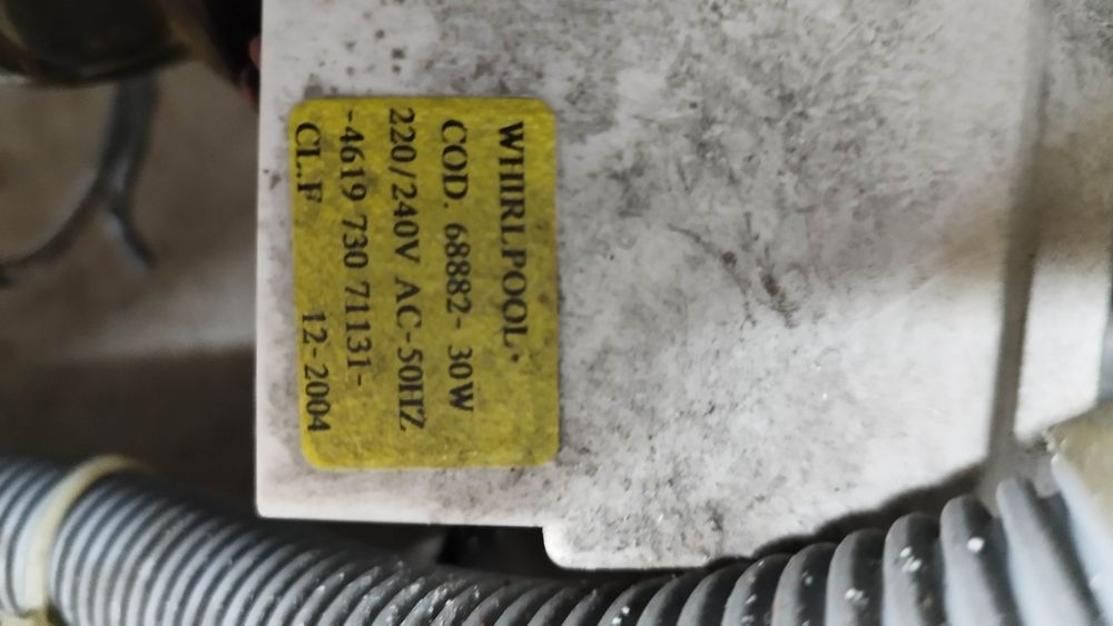 Pralka Whirlpool AWT5088/4  części/silnik/grzałka/pompa inne