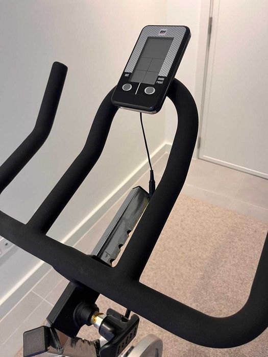 Bicicleta de Spinning BH SB2.2 — Como Nova, Sem Uso
