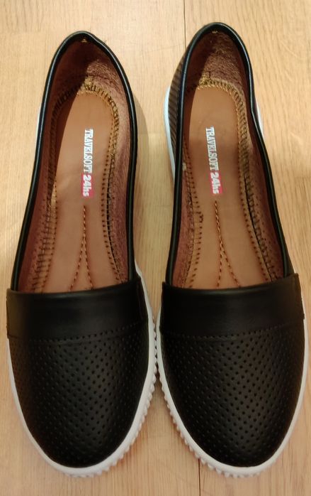 Мокасини, балетки, сліпони