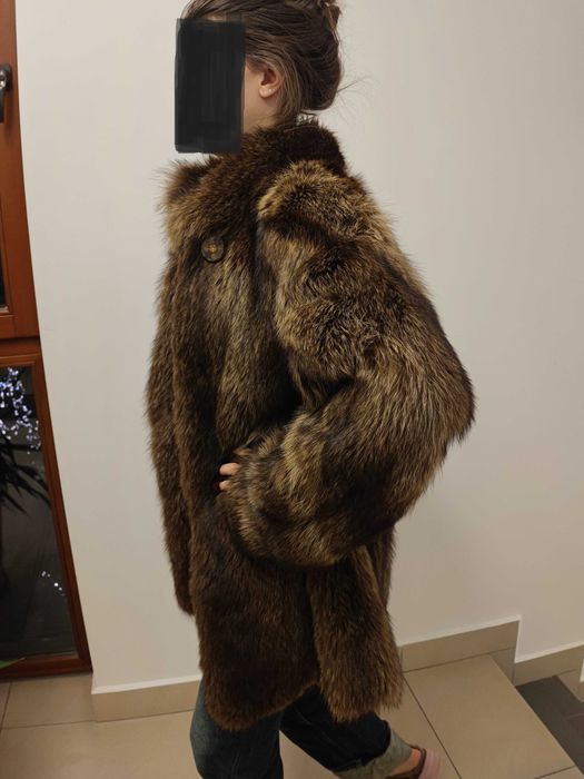Eleganckie futro z naturalnego brązowego lisa L