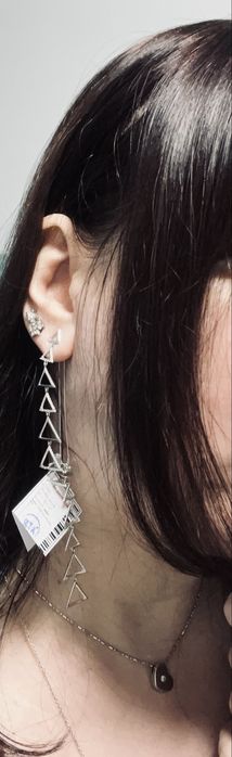 Новые золотые серьги с бриллиантами