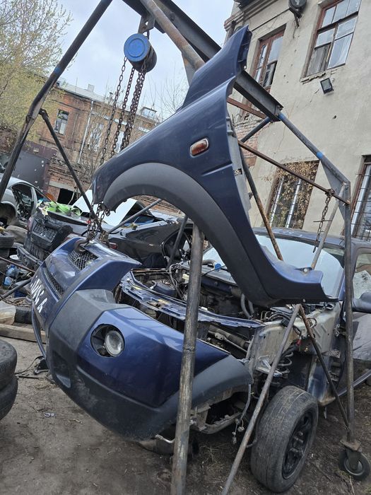 Бампер передний Land Rover Freelander 1 рестайлинг 2003 - 2006 Ленд Ровер Фрілендер 2004 год передній в сборе