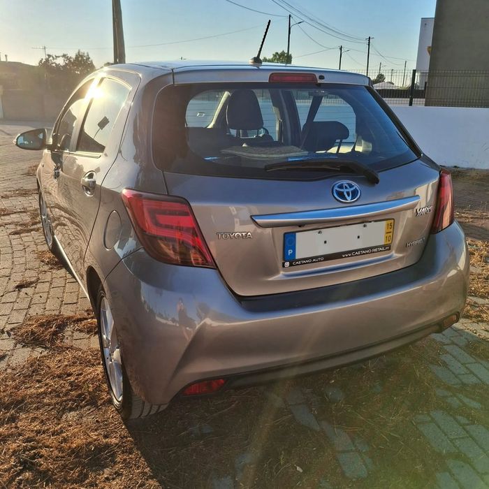 Toyota Yaris 1.5 HSD Comfort +P.Style+P.Techno