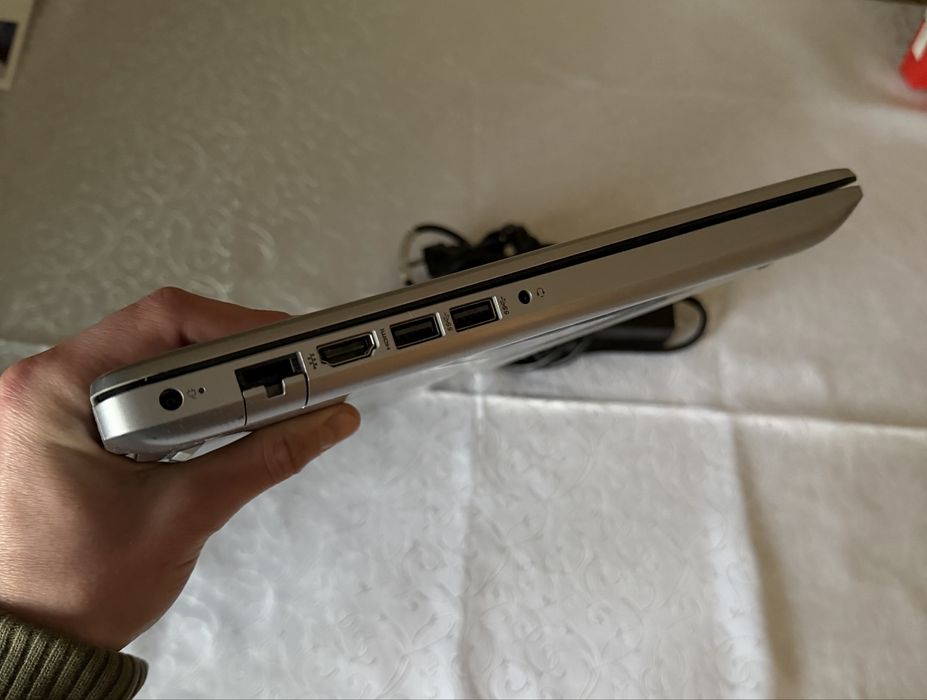 Ноутбук HP 255 G7 | 15.6" | Windows 10 Pro | Є дисковод | Гарний стан