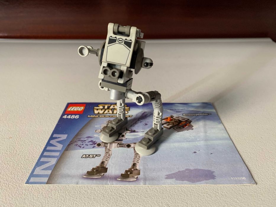 Lego Star Wars 4486: AT-ST c/ manual