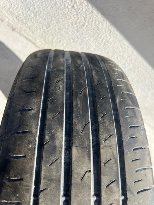 205/60/16 Toyo tires 2 pneus