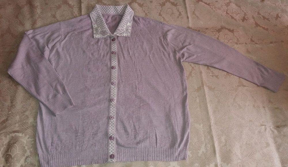Sweter damski z ozdobnym kołnierzem XL/XXL