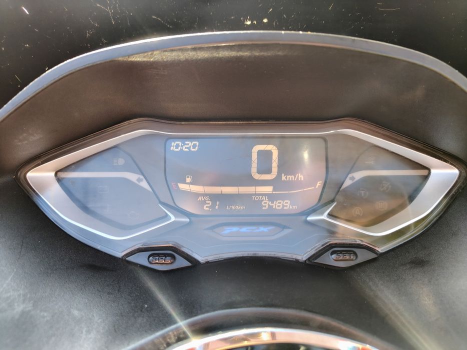 REZERWACJA Honda PCX, model 2021, szyba kufer, motorower, gotowy do jazdy