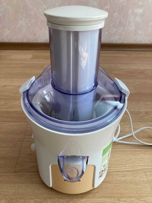 Соковитискач,соковижималка Philips HR 1853 550 W 1,5l