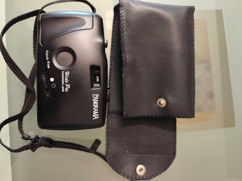 Máquina fotográfica Panorama antiga para colecionador