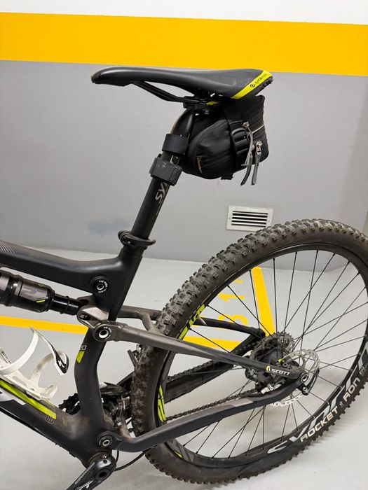 Vendo Scott Spark de carbono