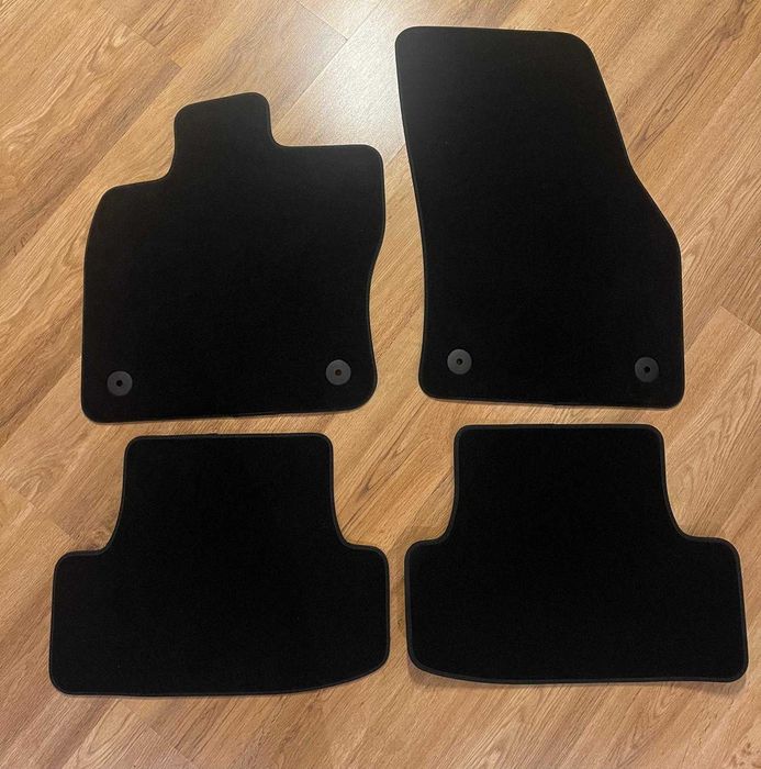 Nowe oryginalne welurowe dywaniki VW T-Roc