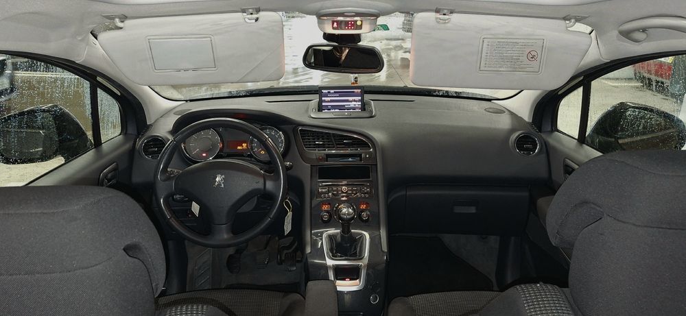 Peugeot 5008 1.6 Gasolina 2011 – Full Extras