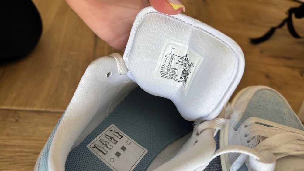 Buty damskie  Nike Air Jordan