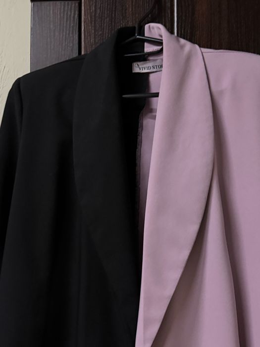 Двуцветное платье