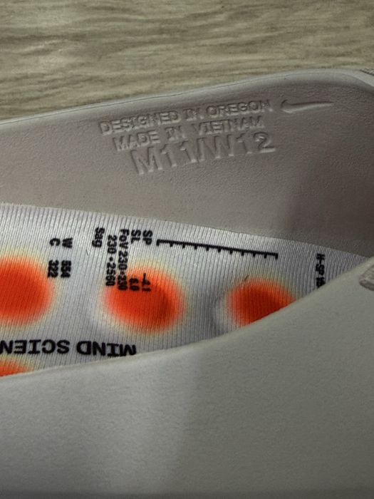 Тапки шлепки  Nike Mind grey  44 размер