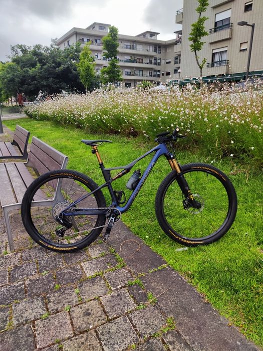 orbea oiz  M team axs