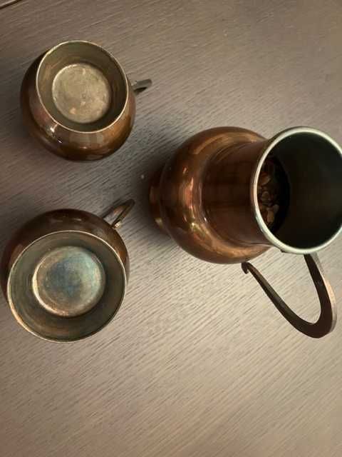 3 canecas em cobre
