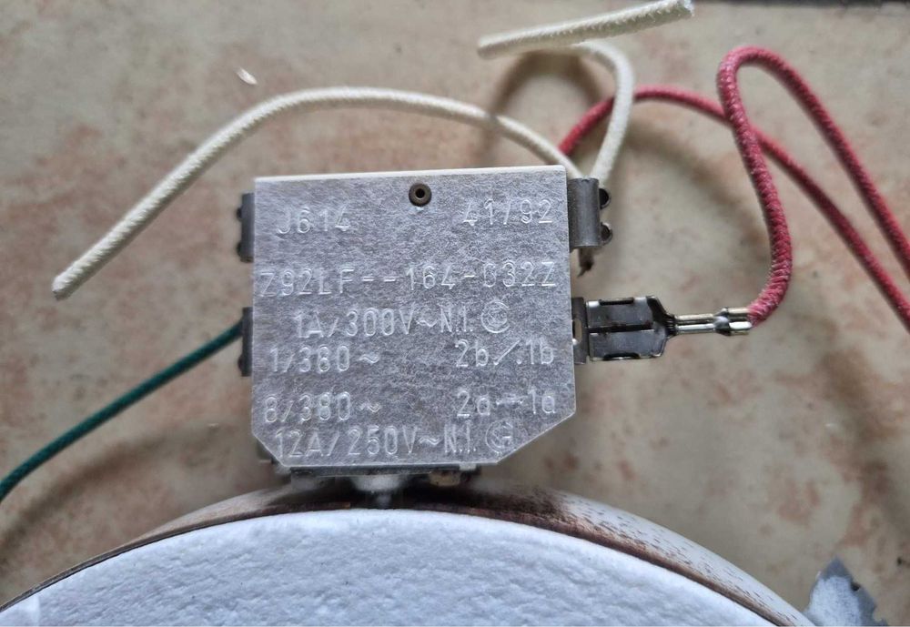 3 pola grzejne do płyty ceramicznej