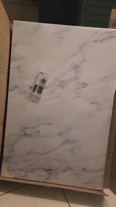 Tablica magnetyczna na notatki