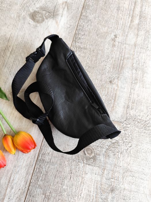 Nowa skórzana czarna nerka biodrówka saszetka prezent męska ze skóry