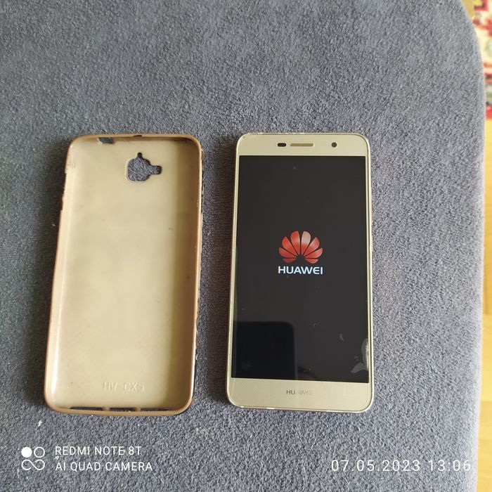 Мобільний телефон Huawei y6 pro