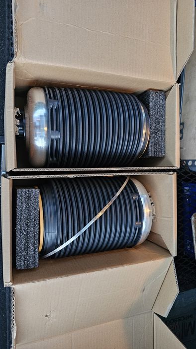 Пневмоподушка Audi 4G0616001K 4G0616002K