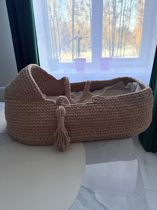 Дитяча люлька для немовляти