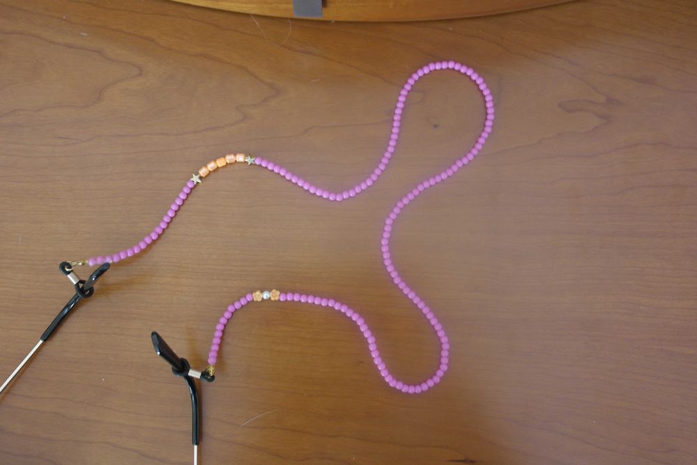 Corrente para óculos, Handmade