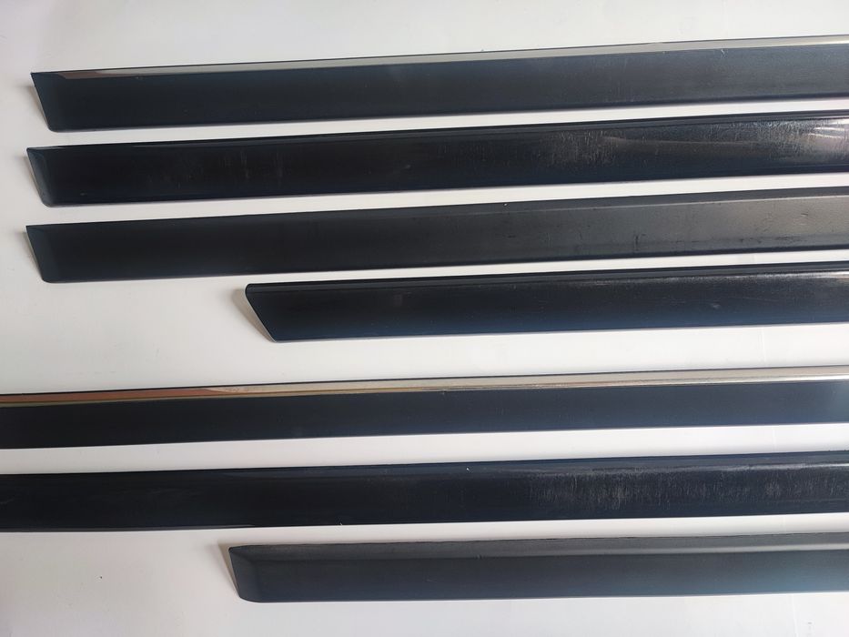 Listwa drzwi Bmw e39 spinki Bmw 5 listwa boczna ozdobna