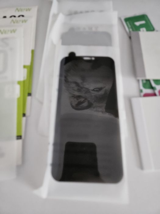 IPHONE 11 Szkło i folia prywatyzująca