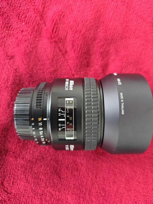 Nikon AF Nikkor 85mm f/1.8D FX Full Frame – Excelente Estado