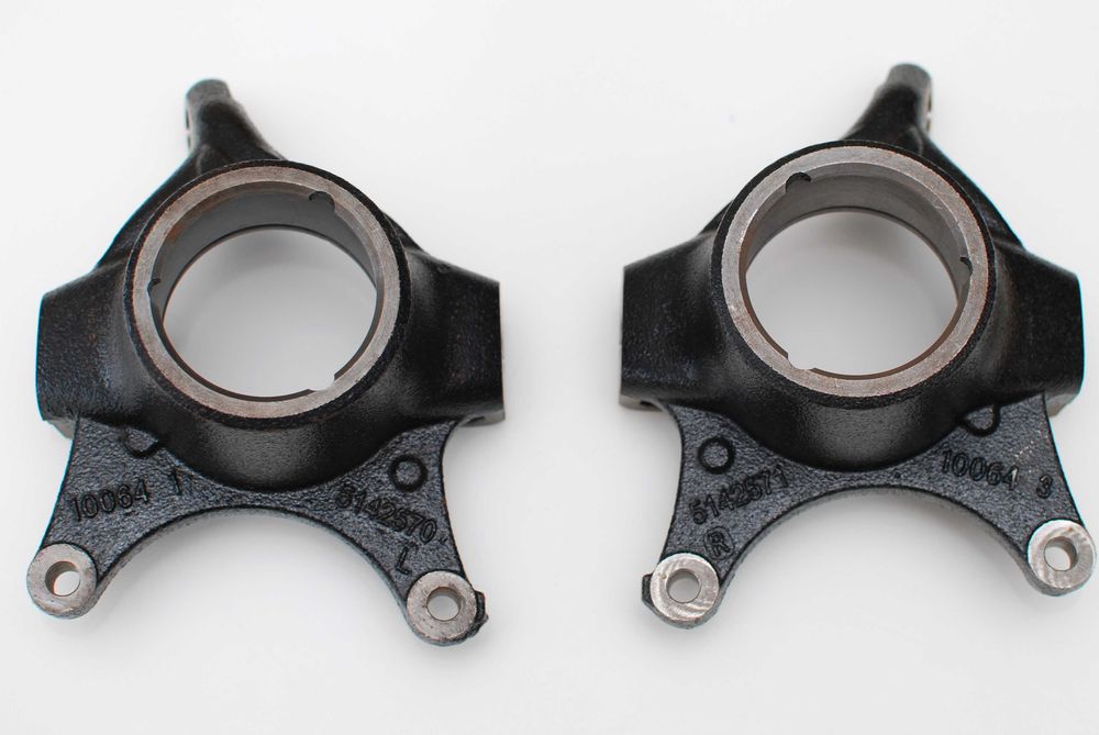 Polaris RZR - GENERAL - 1000 - obudowa łożyska - zwrotnica przód prawa