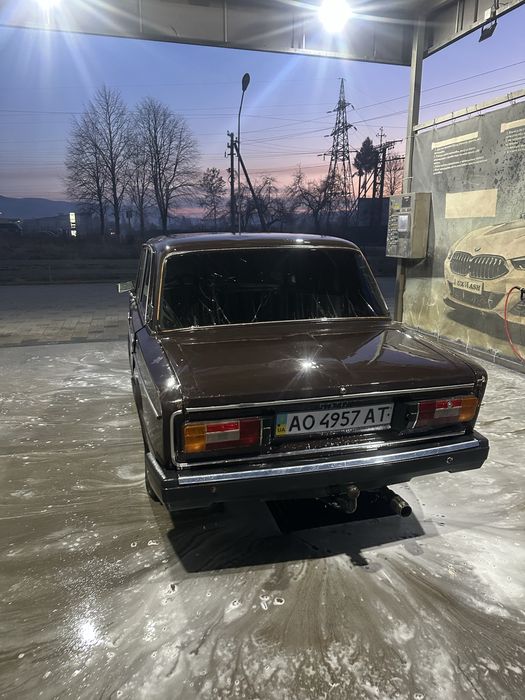 Ваз 2106 на повному ходу