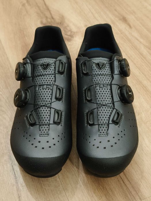 Sapatos de MTB Profissionais FLR FX-9 Carbon