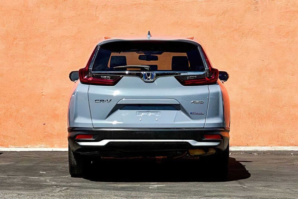 Honda CR-V Hybrid      2020
