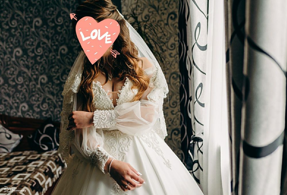 Весільна сукня. Свадебное платье + в подарунок прикраси