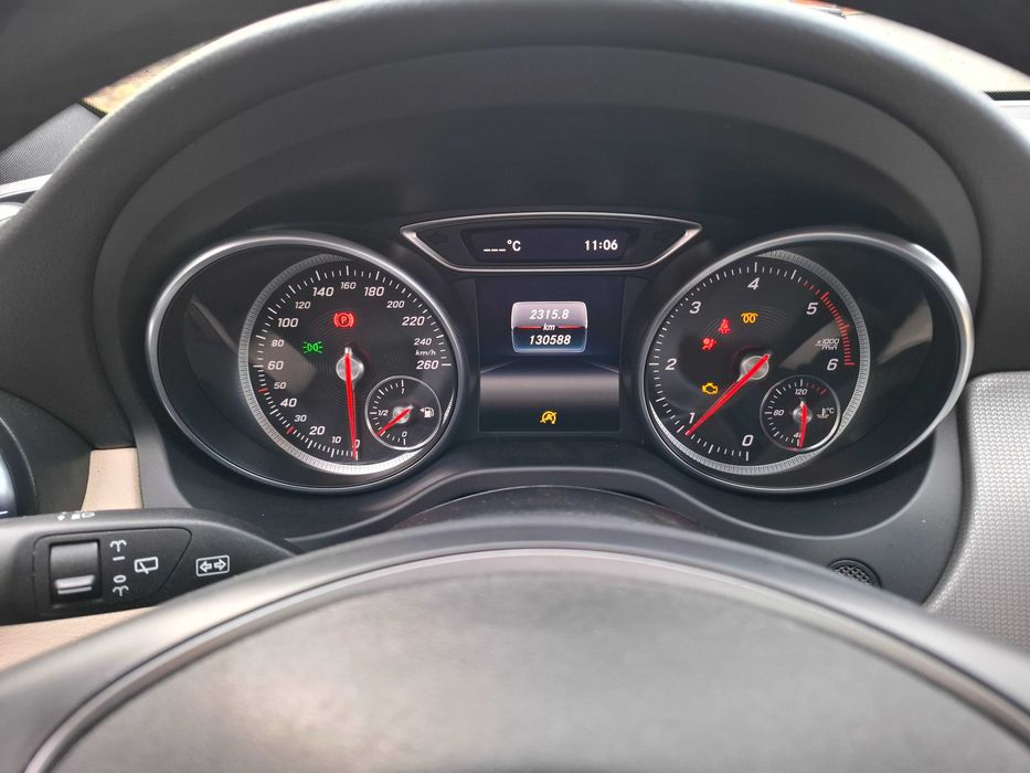 Mercedes CLA 180 d Shooting Brake Apenas 130 Mil Kms de 2017