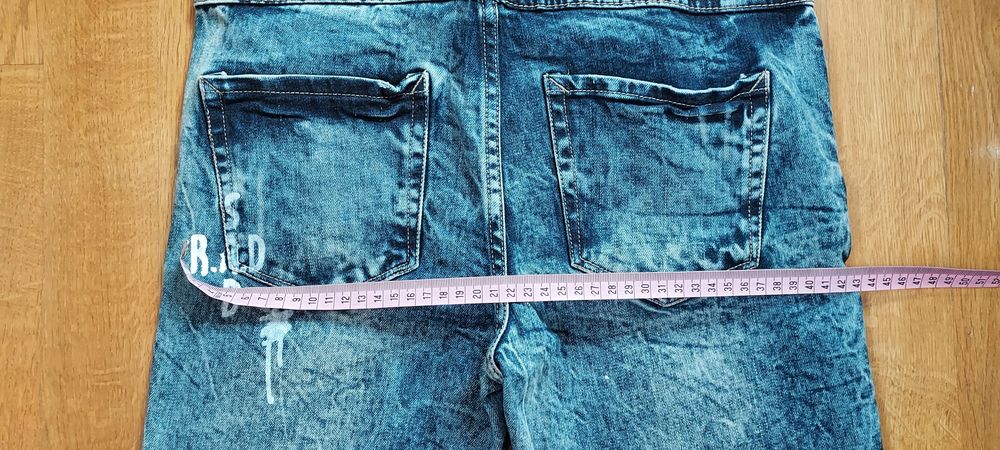 Nowe spodnie jeansy cropp 36 S