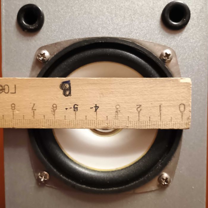 Rainford HT-704. Акустика. Колонки  5.1. Рабочие. 4000грн.
