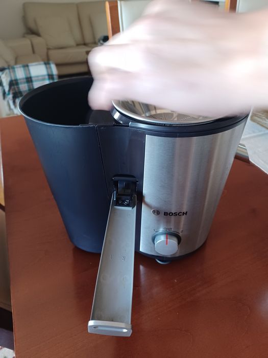 Centrifugadora Bosch nova