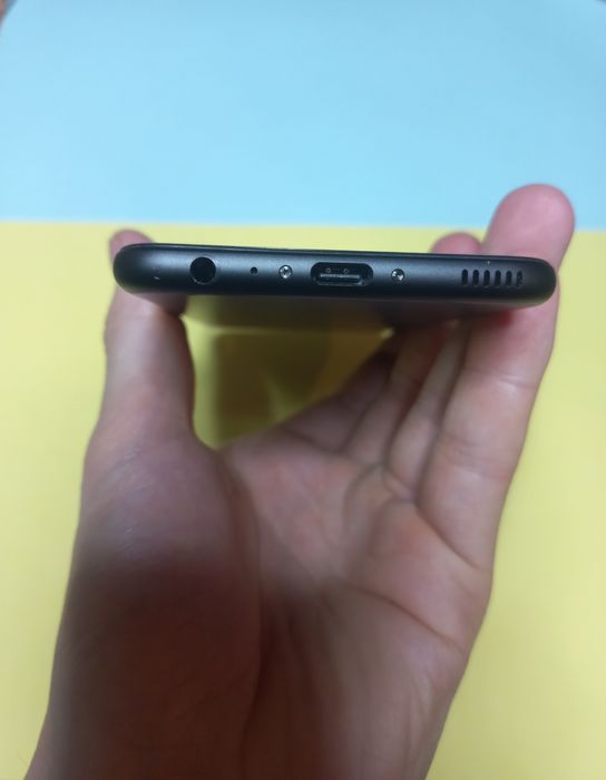 Huawei p10 4/64 з NFC